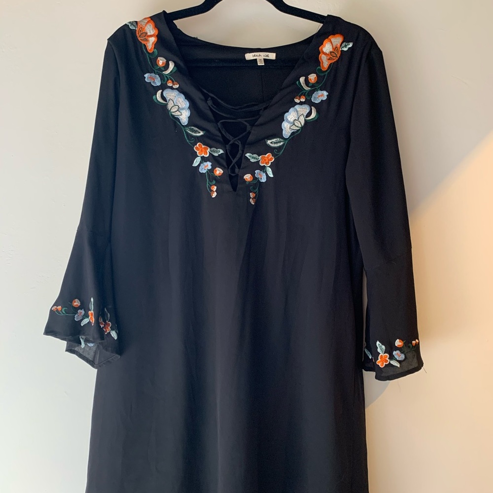 bleuh ciel black dress w/ floral design